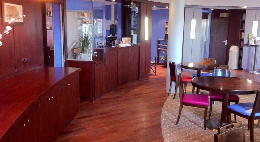 B&B Hotel Reims Tinqueux Exterior photo